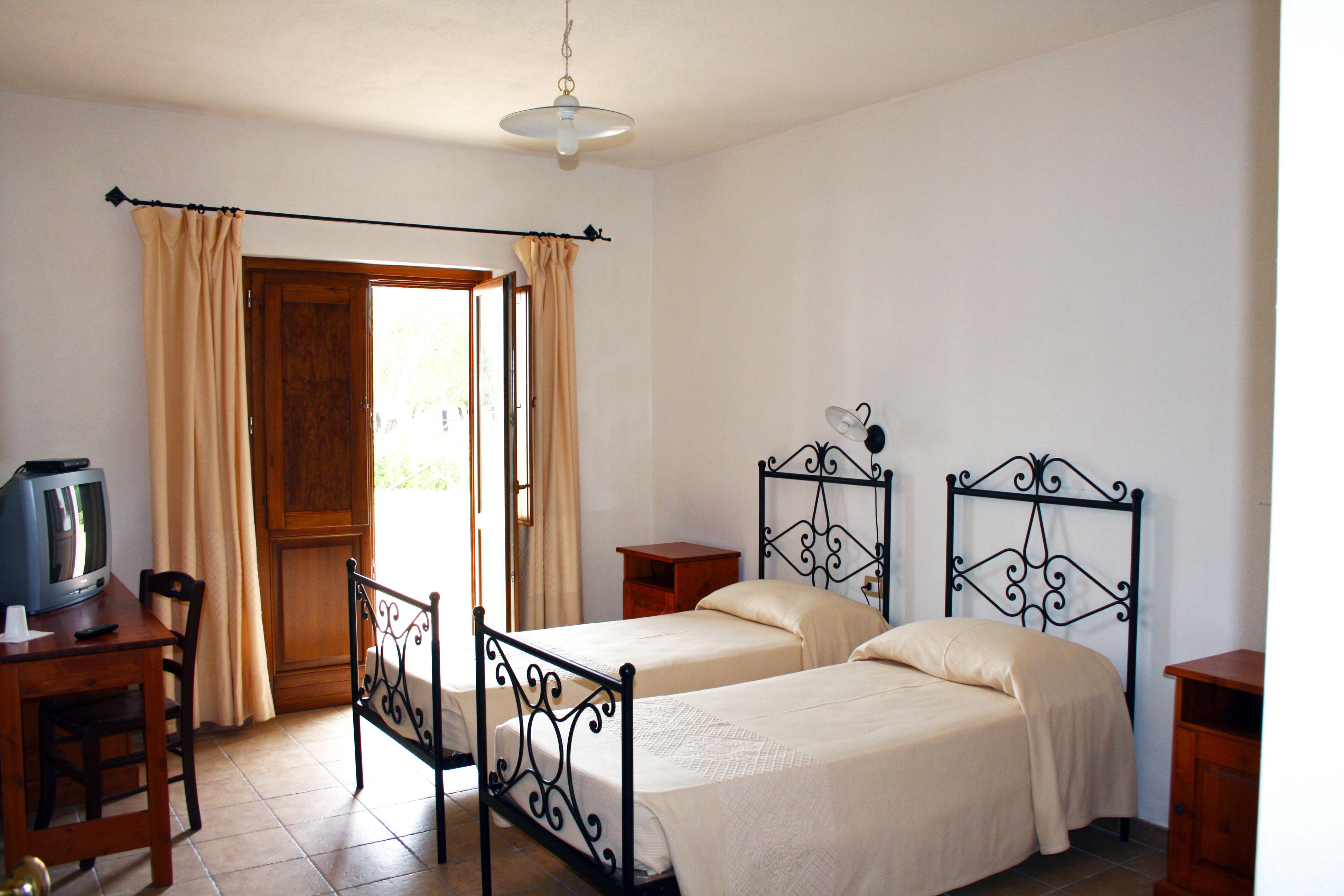 Hotel Su Baione Abbasanta Екстер'єр фото
